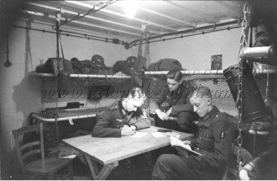 WW18